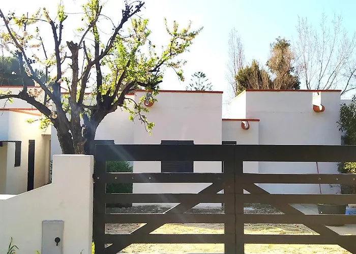 Roberta A 200 Mt Dal Mare Casa vacanze *